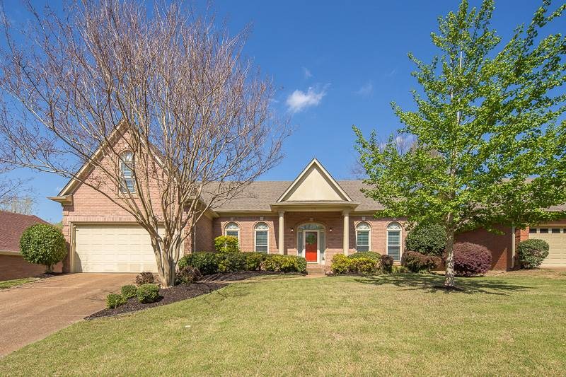 Located in Riverwood Farms Subdivision in Cordova.