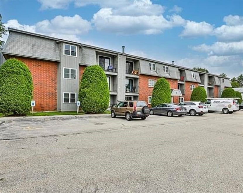 5 Blackstone Dr unit 9, Nashua, NH 03063 - photo 1