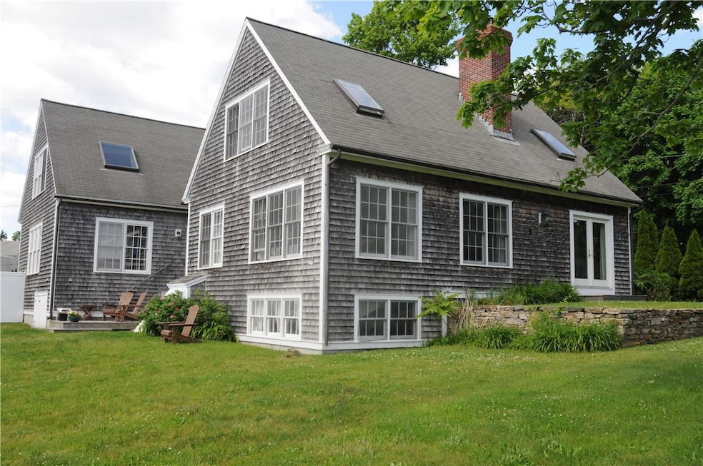 2 Westwood Rd, Jamestown, RI 02835 - photo 1