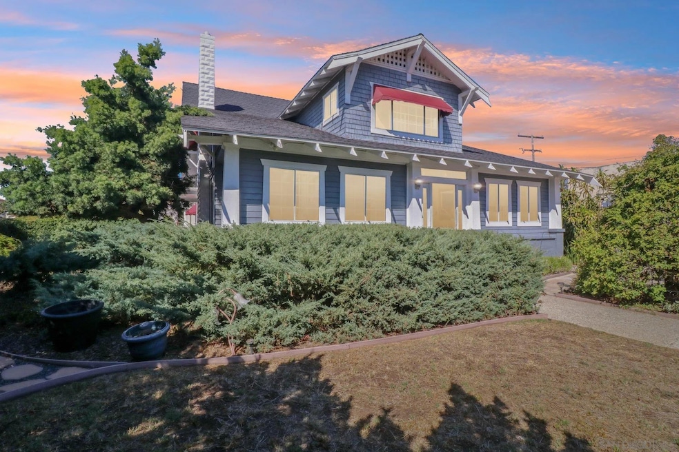 For Sale $1,600,000 • Co-Listing Agent