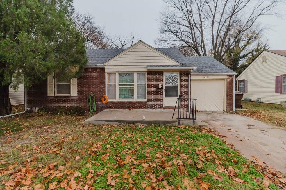 1439 N Belmont St, Wichita, KS 67208 - photo 1