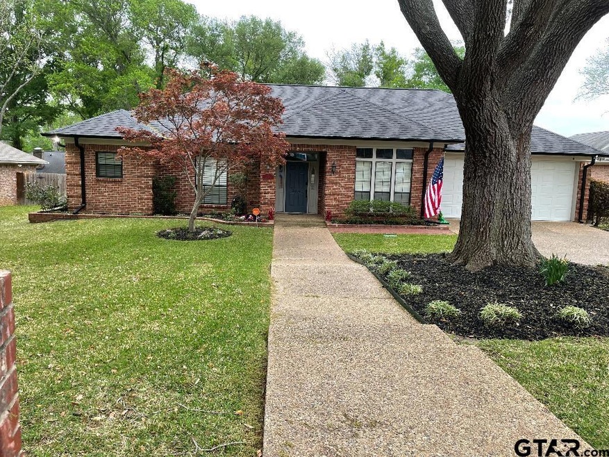 3404 3404 Teakwood, Tyler, TX 75701 - photo 1