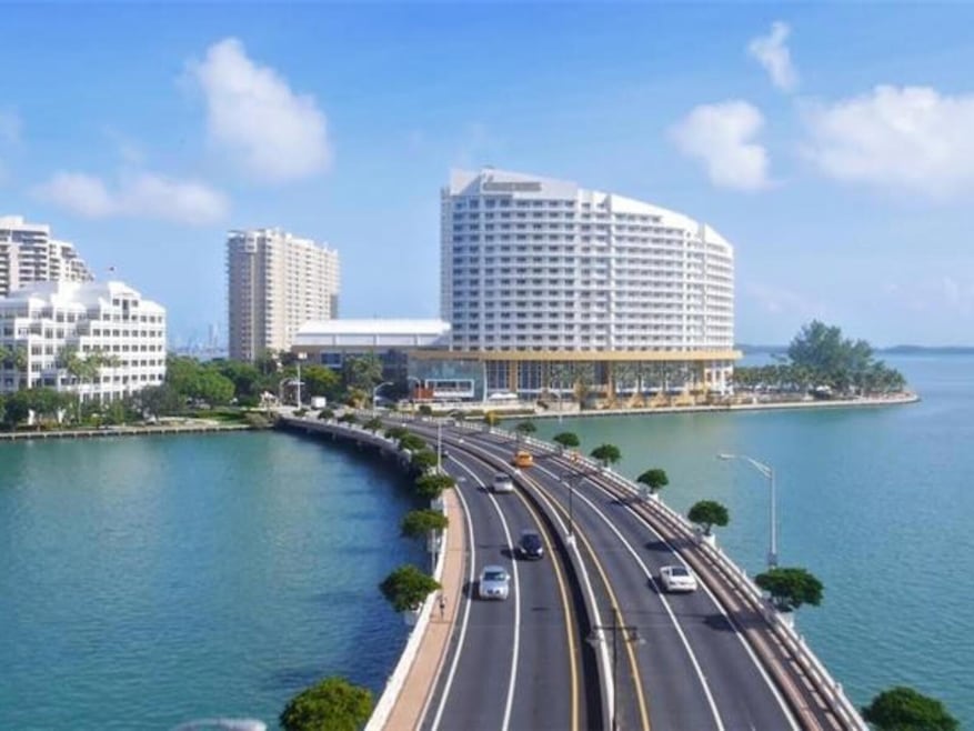 Brickell Key One unit A-1200, Miami, FL 33131 - photo 1