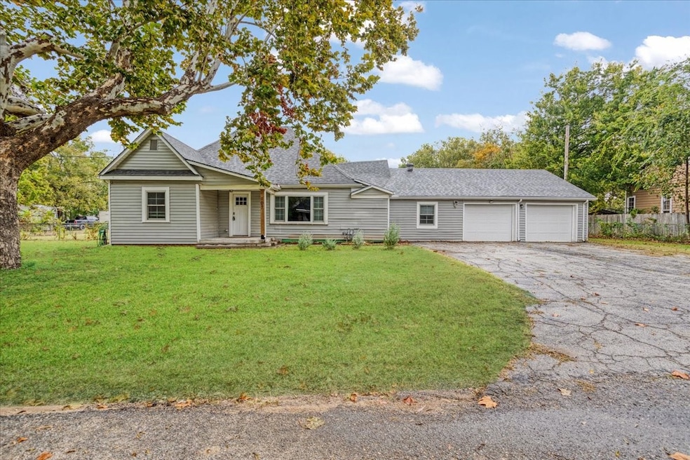 Under Contract $245,000