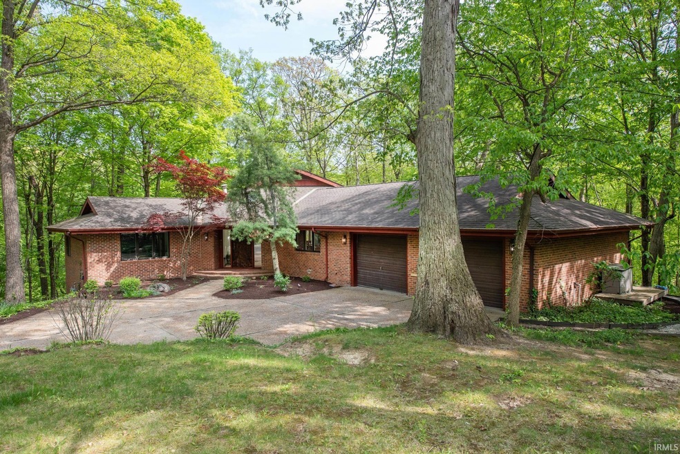 377 Pawnee Dr, West Lafayette, IN 47906 - photo 1