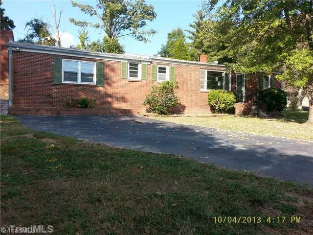 324 Lake Dr, Archdale, NC 27263 - photo 1