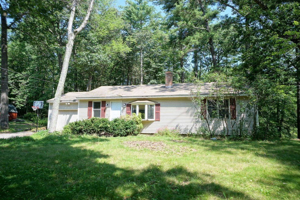 21 Woodward Dr, Milford, NH 03055 - photo 1