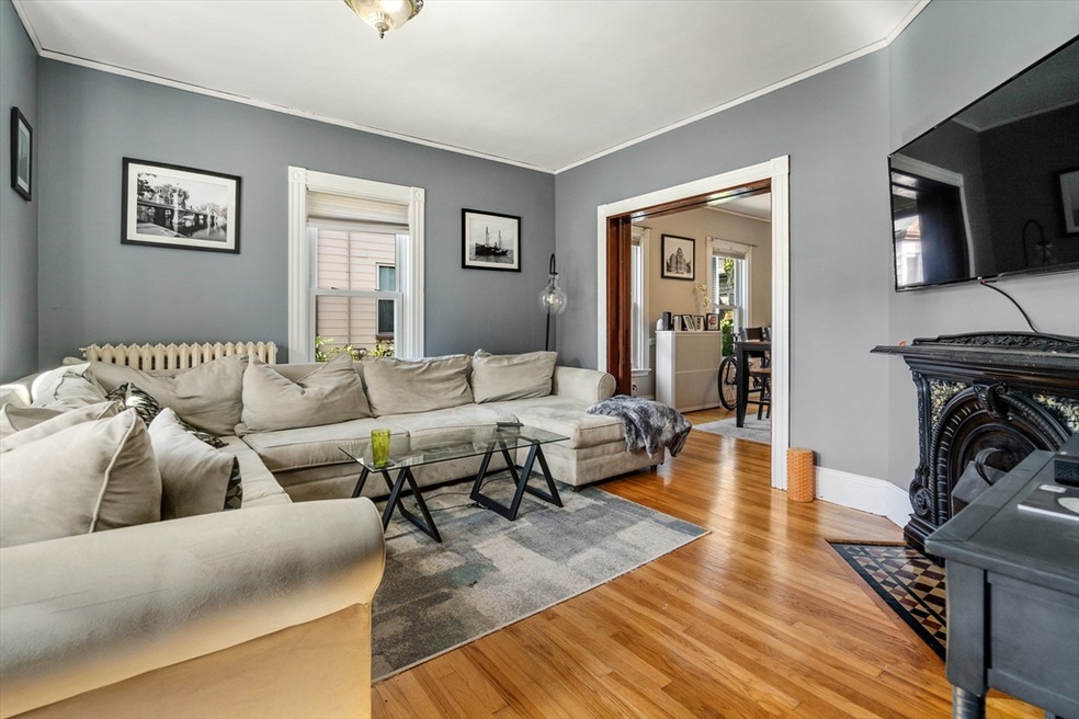 92-92A Oakton Ave, Boston, MA 02122 - photo 1