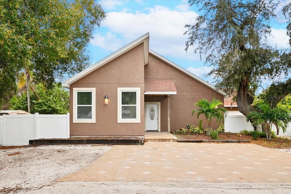 For Rent $2,400/month