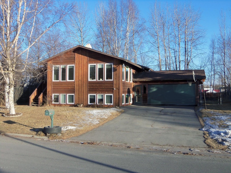 1315 Chirikof Ct, Anchorage, AK 99507 - photo 1