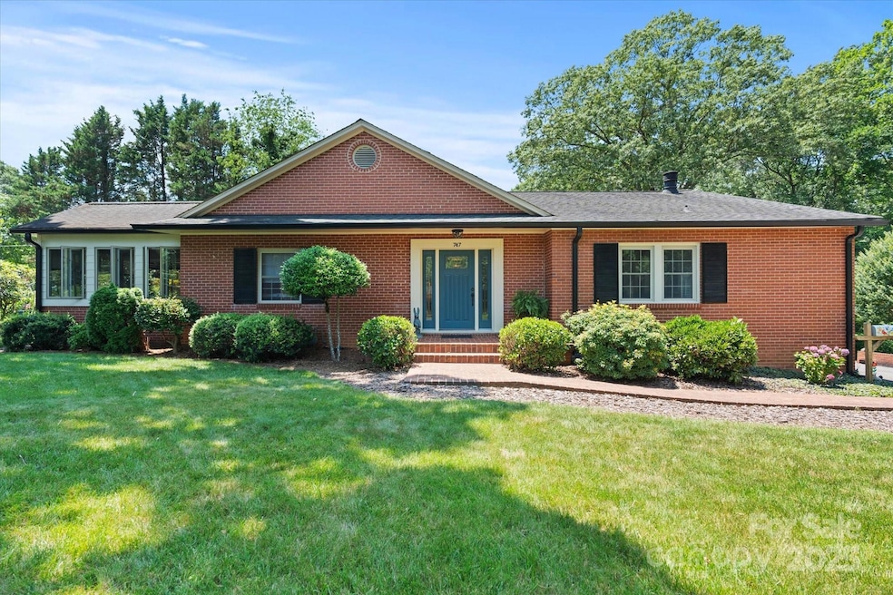 Sold $425,000 • Co-Listing Agent