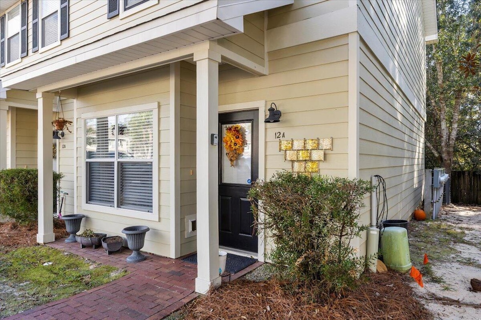 15284 331 Business unit 12A, Freeport, FL 32439 - photo 1