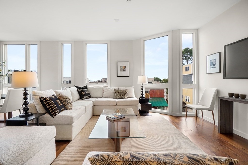 812 E 6th St unit 16, Boston, MA 02127 - photo 1