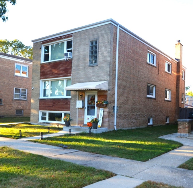 For Rent $2,200/month