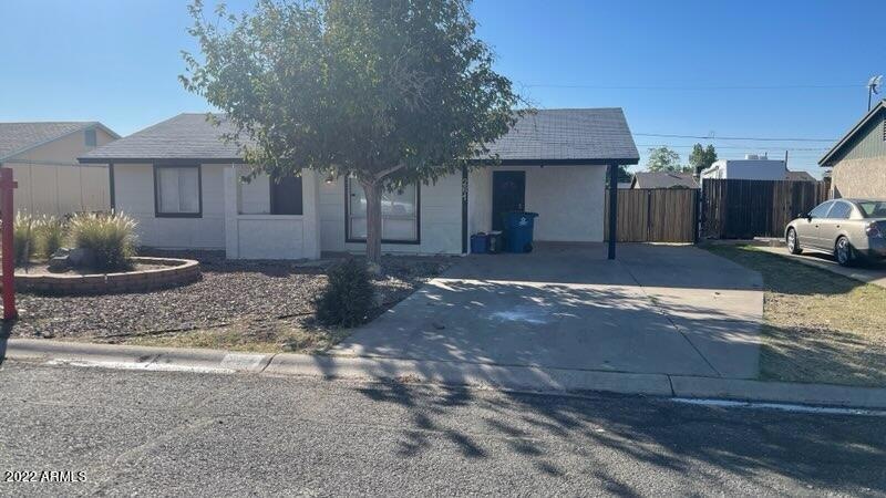 front house 21st ave