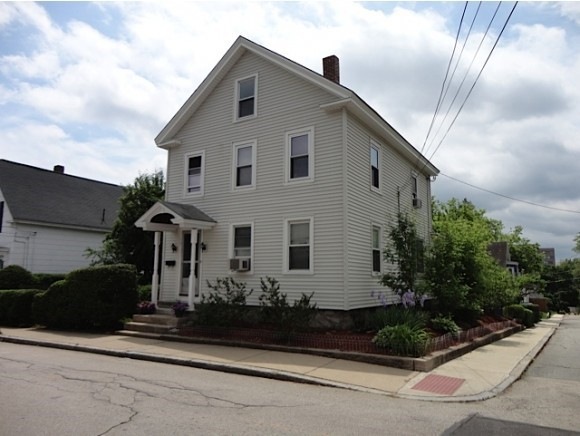 15 Whitney St, Nashua, NH 03064 - photo 1