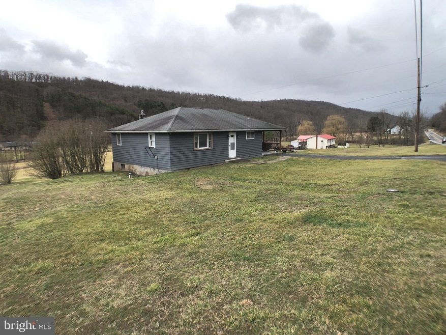 10525 Fort Ashby Rd, Keyser, WV 26726 - photo 1