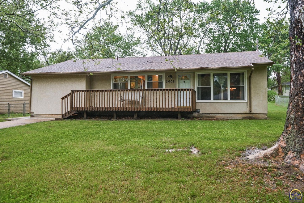 2008 SW Tara Ave, Topeka, KS 66611 - photo 1