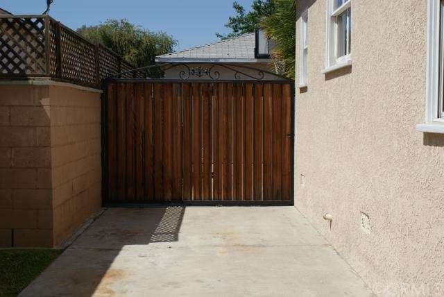 2943 Hardwick St, Lakewood, CA 90712 - photo 1