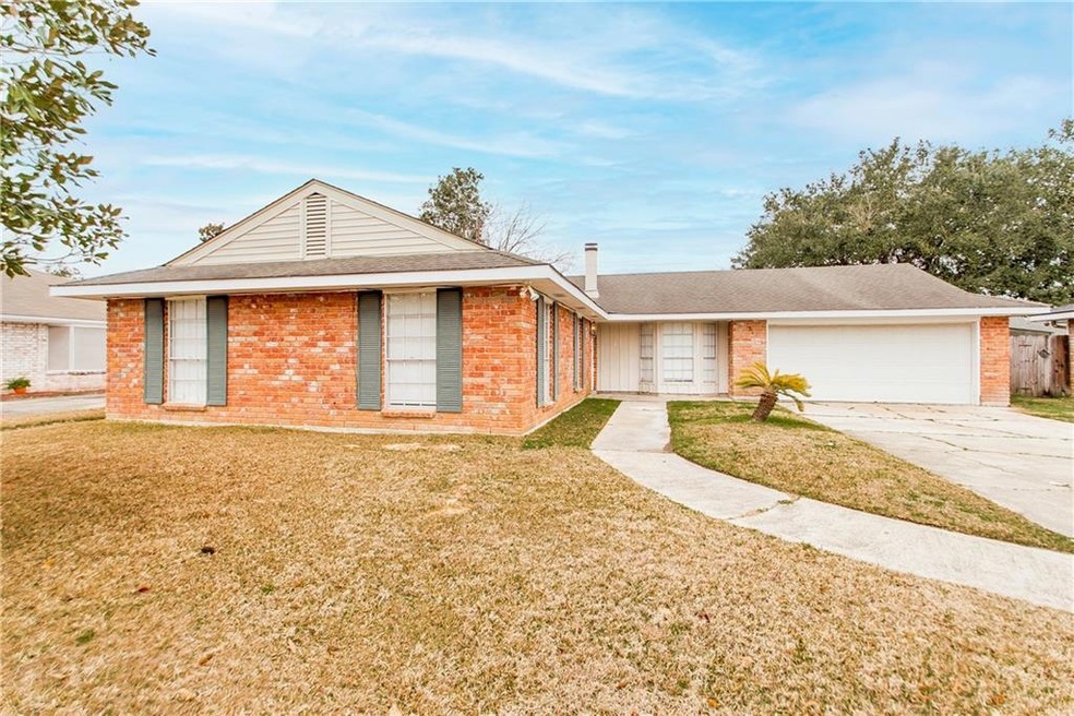 122 Dewald Dr, Slidell, LA 70458 - photo 1