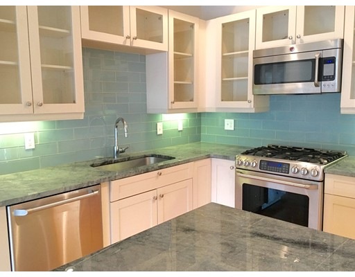 72 Hamilton St unit 9, Cambridge, MA 02139 - photo 1