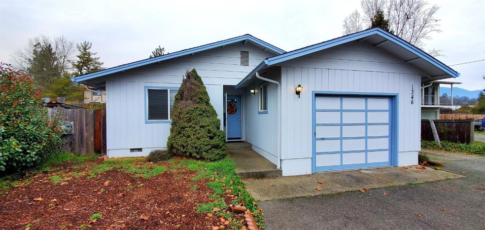 1346 SW Jordan St, Grants Pass, OR 97526 - photo 1