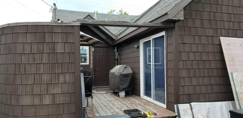 608 2nd St E, Polson, MT 59860 - photo 1