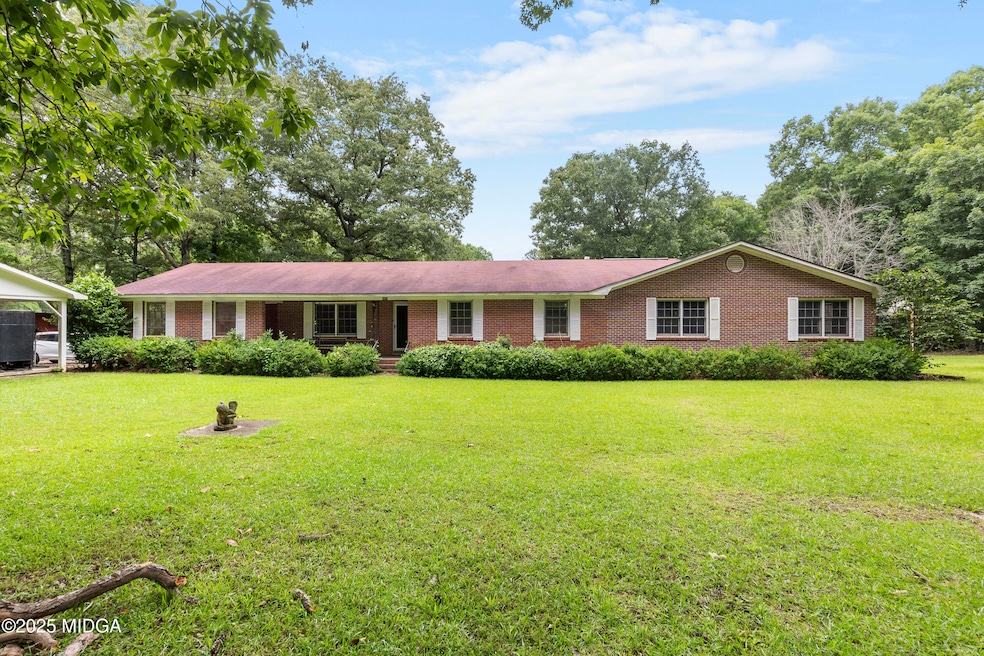 8692 Estes Rd, Macon, GA 31220 - photo 1