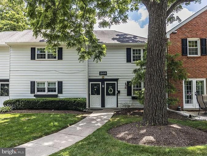 207 Yardley Commons, Yardley, PA 19067 - photo 1