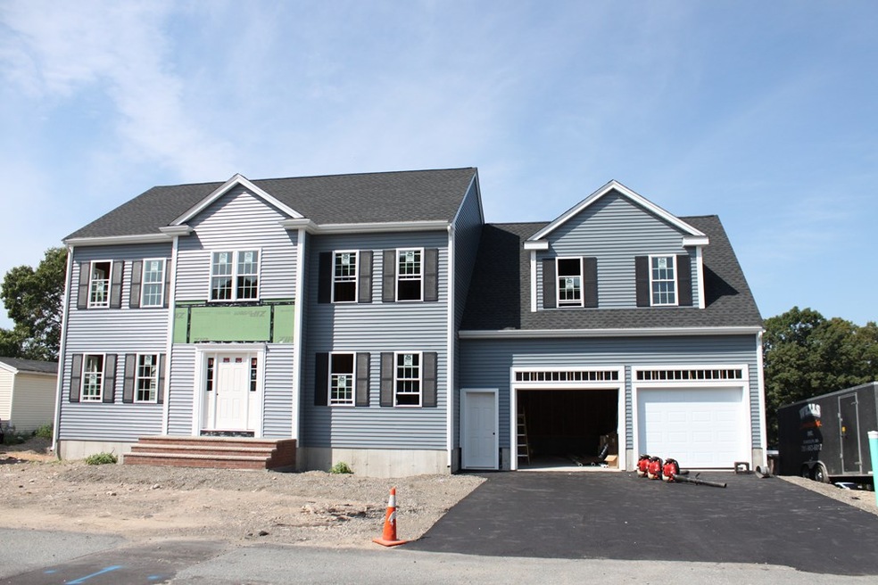 3 Cedar Ave, Randolph, MA 02368 - photo 1