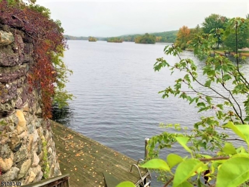 48 Witte Rd, Hewitt, NJ 07421 - photo 1