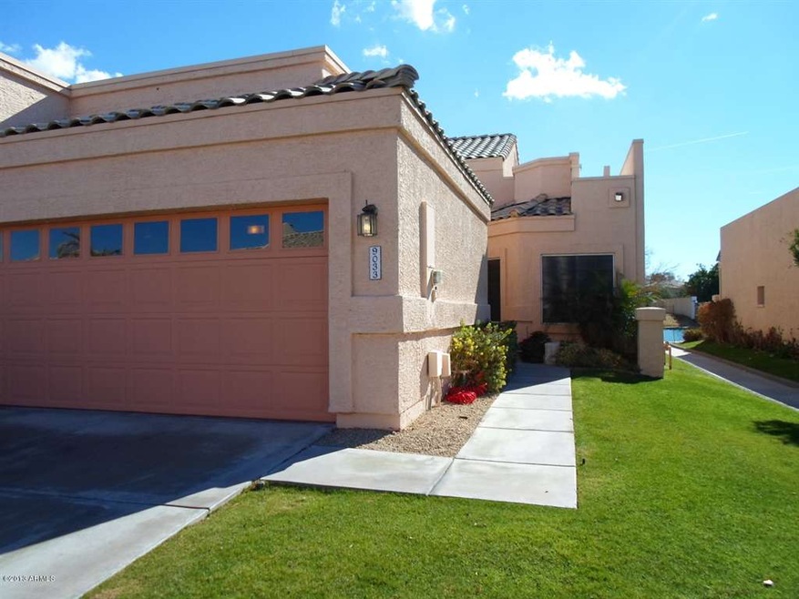 9033 w port royale 028