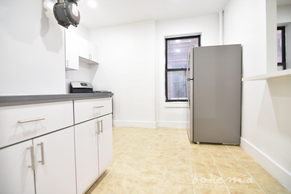 3138 Bailey Ave unit 1I, Bronx, NY 10463 - photo 1