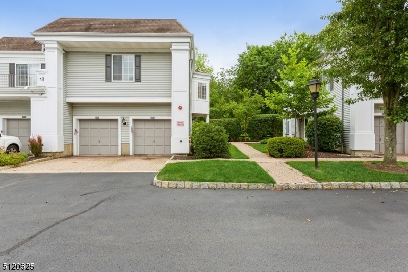 259 Riveredge Dr, Chatham, NJ 07928 - photo 1