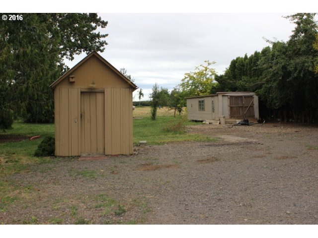 30186 Heather Oak Dr, Junction City, OR 97448 - photo 1
