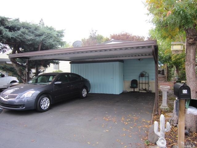 Welcome to 55 Walnut Circle.  This 1978 home is wonderfully maintained, spacious and cozy.  Upgrades include: interior & exterior painting, lighting fixtures, carpeting, vinyl and painted bath/shower surrounds.  No more Harvest Gold. There is plenty 