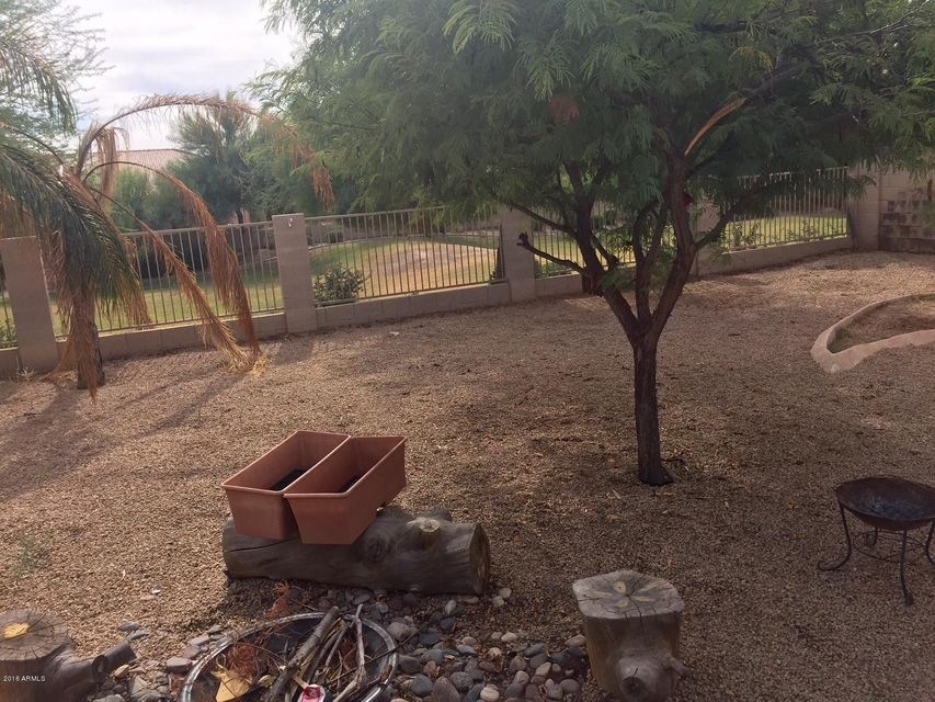 Back yard facing greenbelt