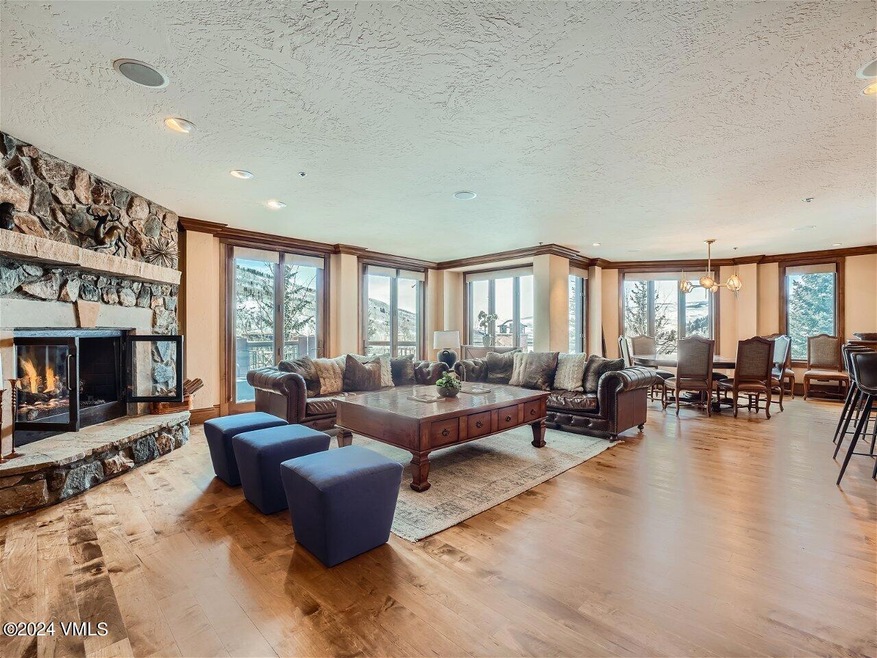62 Highlands Ln - MLS Sized - 003 - 04 L