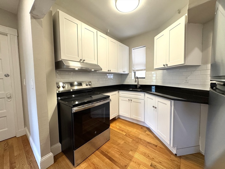 8 Langmaid Ave unit 12A, Somerville, MA 02145 - photo 1