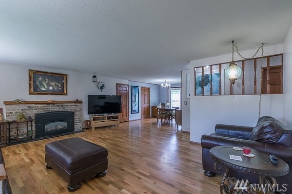 3621 66th Ave W, University Place, WA 98466 - photo 1