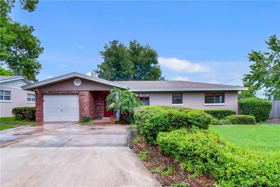 1533 Avenue G NE, Winter Haven, FL 33881 - photo 1