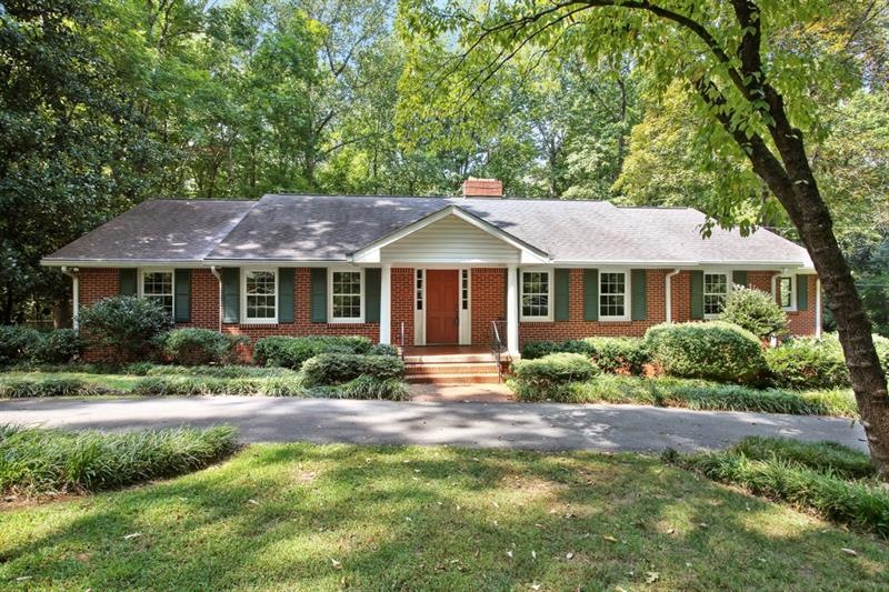 528 Bouldercrest Dr SW, Marietta, GA 30064 - photo 1