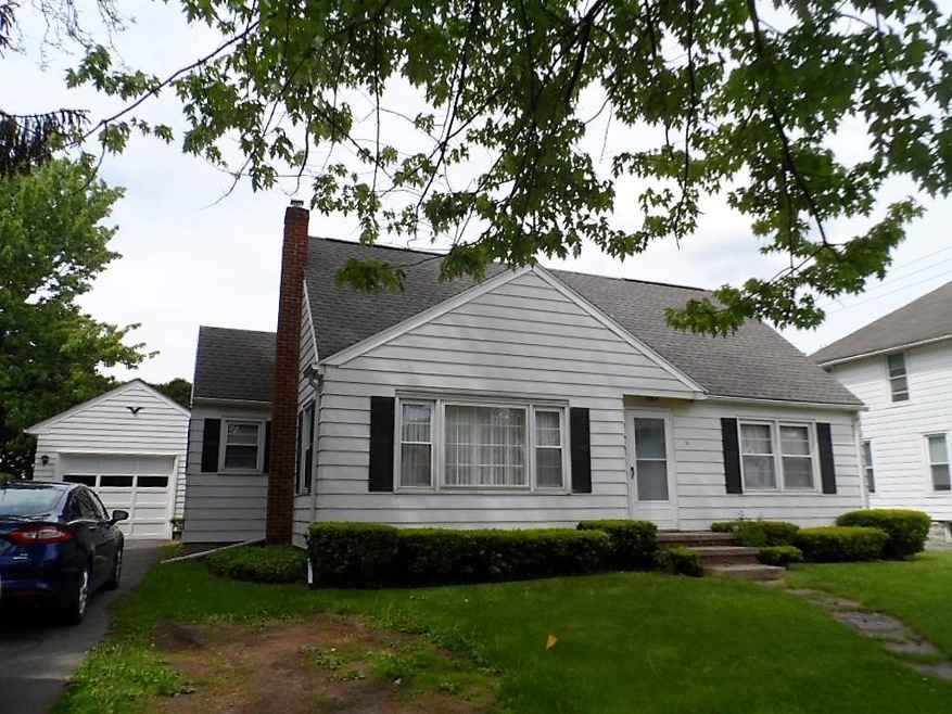 76 Chapel Street, Seneca Falls, NY