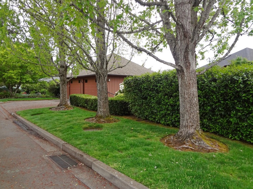 2780 Elinor St, Eugene, OR 97403 - photo 1