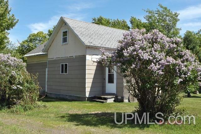 35290 Us Hwy 45, Ontonagon, MI 49953 - photo 1