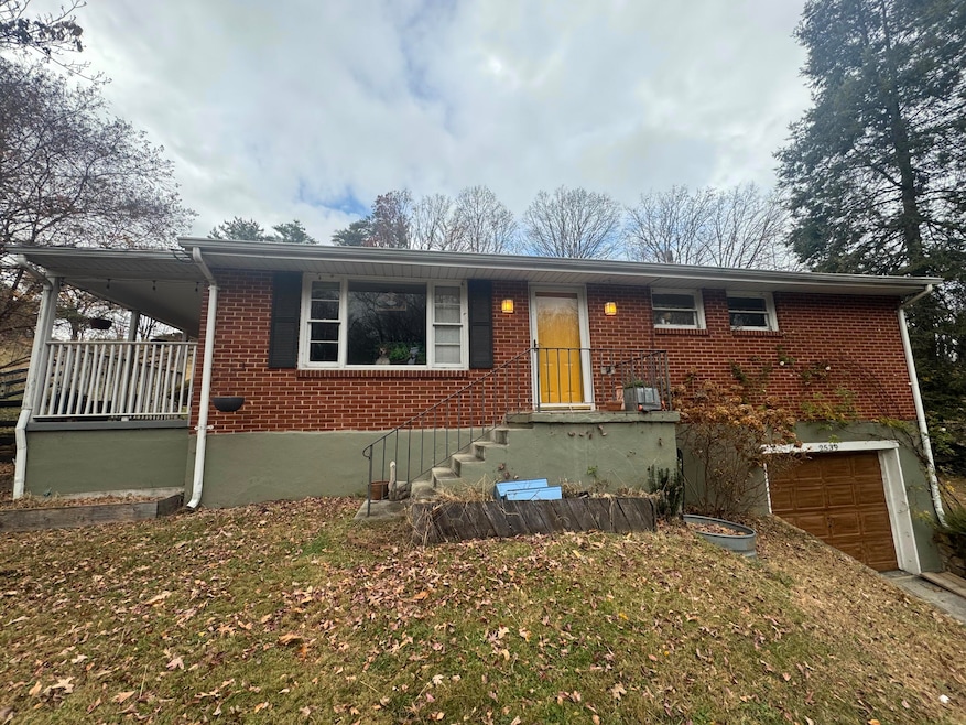 2539 Brambleton Ave SW, Roanoke, VA 24015 - photo 1