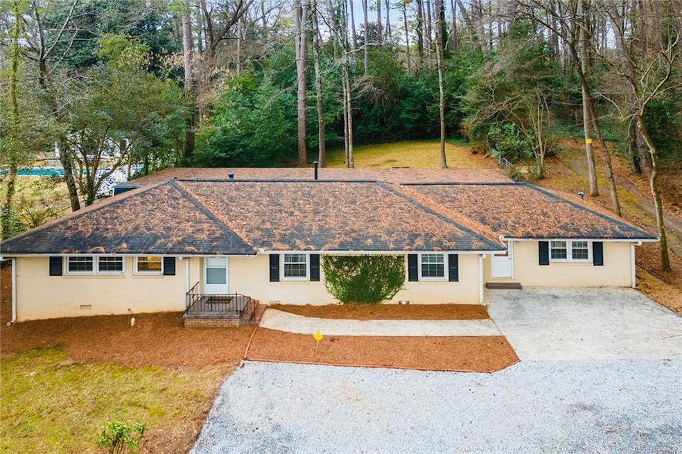 Sold $800,000 • Co-Listing Agent