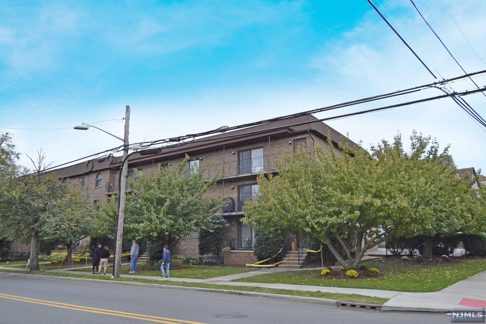 465-481 Van Houten Ave, Passaic, NJ 07055 - photo 1