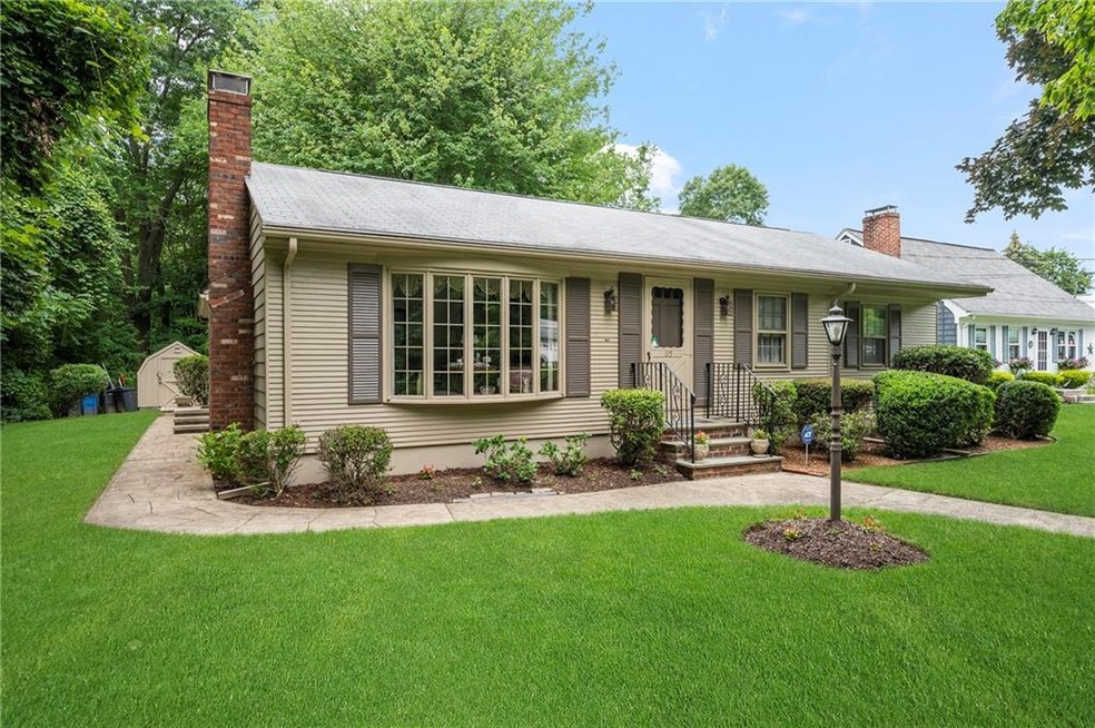 115 Intervale Rd, Cranston, RI 02910 - photo 1