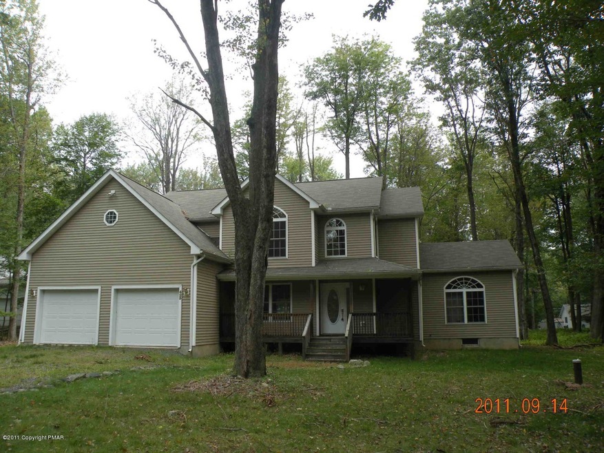 425 Beech Ridge Dr, Pocono Summit, PA 18346 - photo 1